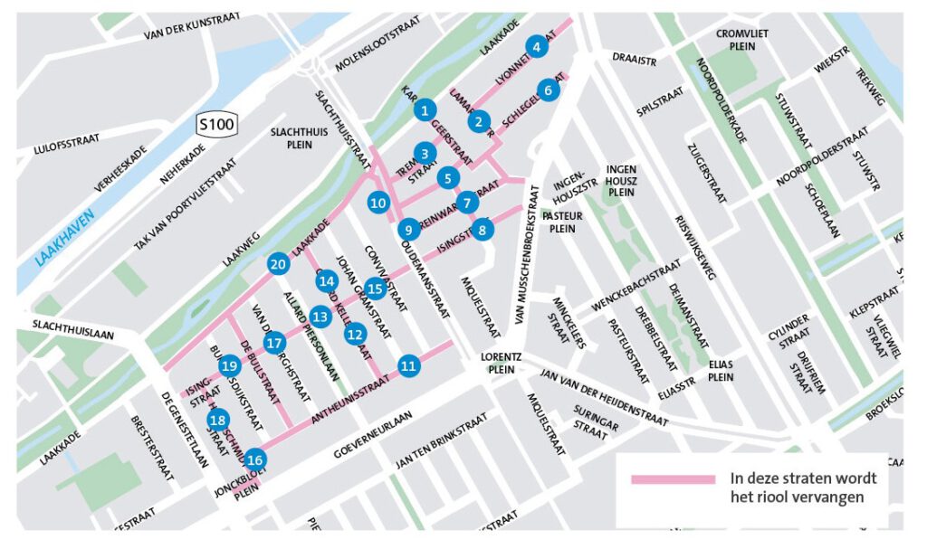 Kaart van Laakkwartier-Oost. De straten waarin het riool wordt vervangen zijn roze gekleurd. Iedere straat heeft een nummer van 1 t/m 20 die de volgorde van de werkzaamheden aangeeft.